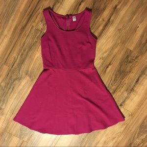 Raspberry Pink Textured Old Navy Dress sz M